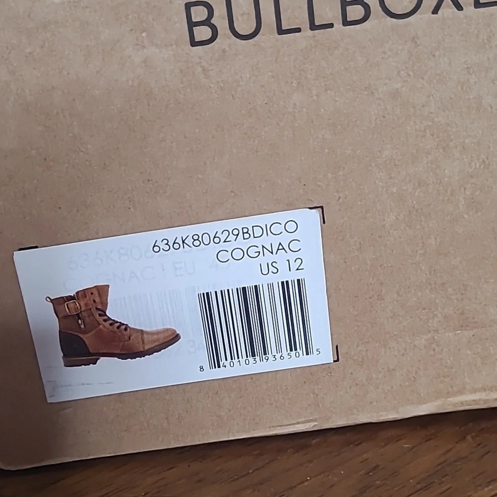 New in box! Bull Boxer 45 Mens 11.5 leather chukka lace up ankle boots cognac